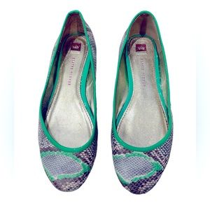 Elaine Turner Sydney Snake Skin Flat Ballet Bright Green Shoe Size 9